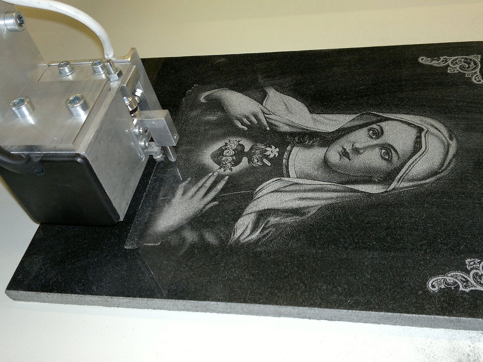 Образец гравировки на китайском камне